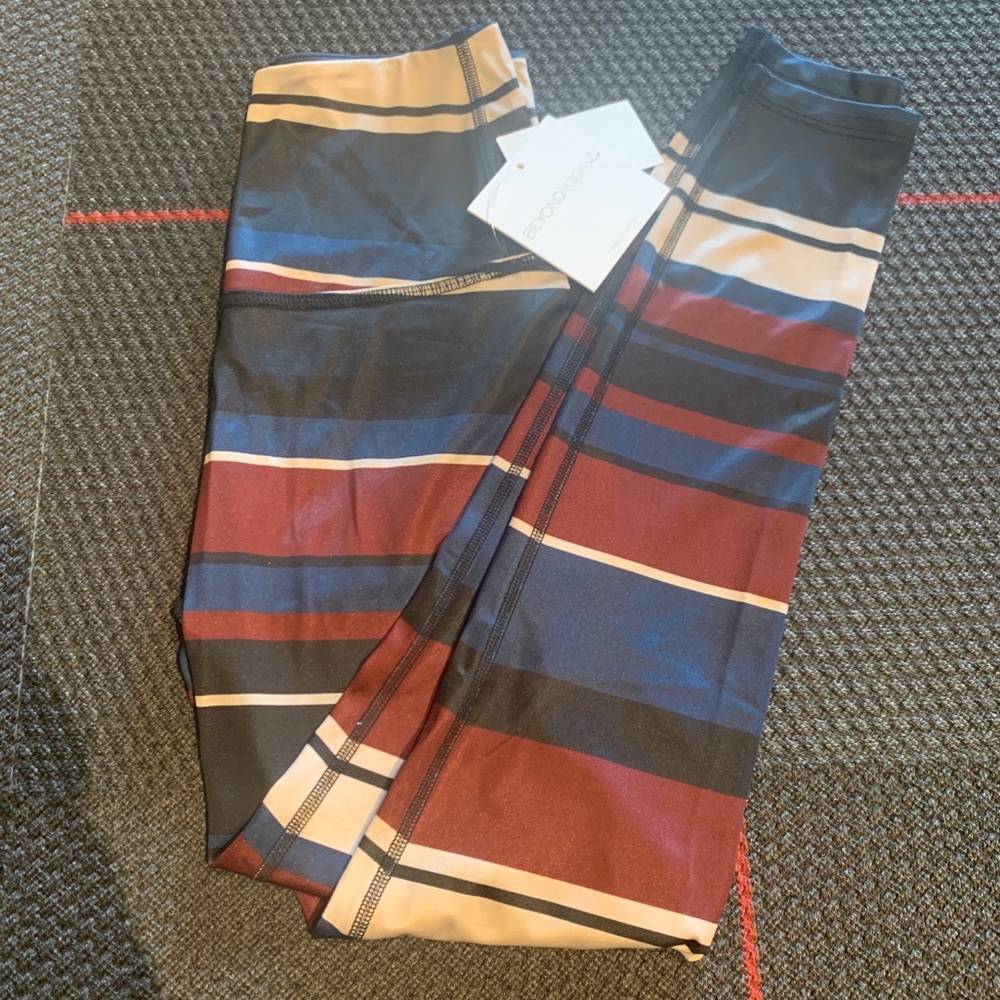 Beyond Yoga Stripped Leggings